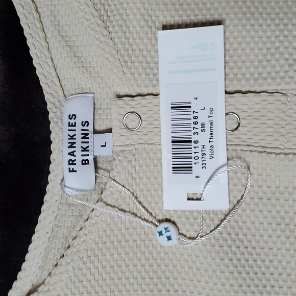 Victoria Secret - Picture 4 of 7